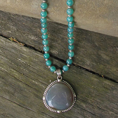 Green Adventurine Necklace with Pendant